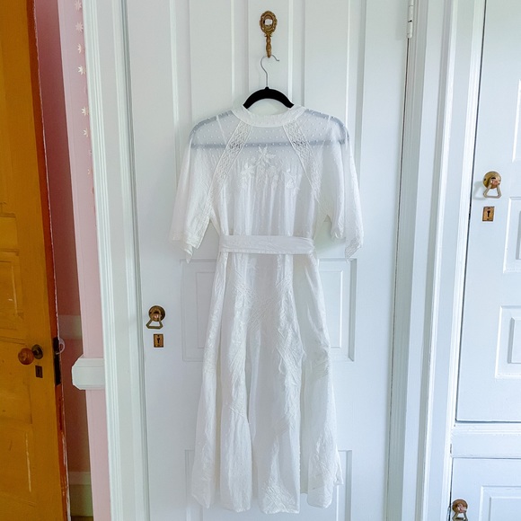 Vintage cotton dress with embroidery detail - Picture 2 of 10